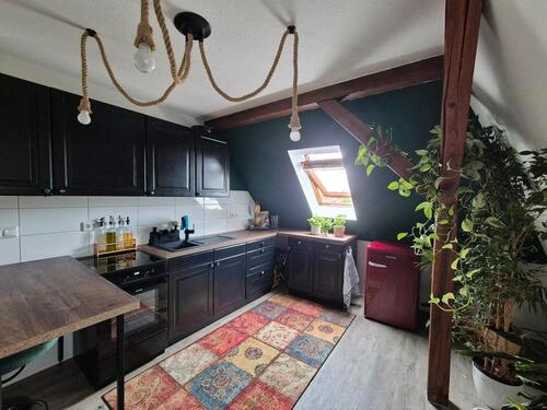 Foto - DG-Wohnung mit Küche ab März verf.