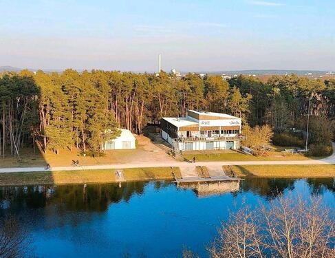 Foto - Vollmöblierte 2 Zimmerwohnung mit Balkon und Tiefgarage