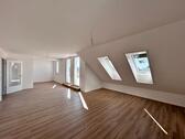 Foto - 4 Zimmer Dachgeschoßwohnung zur Miete in Bayreuth