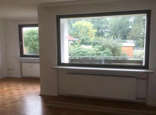 Foto - Helle 3-Zimmerwohnung im EG mit 82qm