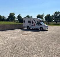 Außen-Stellplatz für Wohnmobile , Wohnwagen oder Boote - Hohnstorf (Elbe)