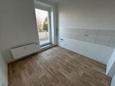 Foto - Frisch sanierte 2-Zimmer-Wohnung im Erdgeschoss mit Balkon!
