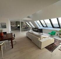 Lichtdurchflutetes Dachgeschoss mit Dachterasse am Maybachufer - Berlin Neukölln