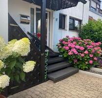 Kernsaniertes Reiheneckhaus mit Solaranlage, Klima&Traumterrasse - Fürth Bislohe