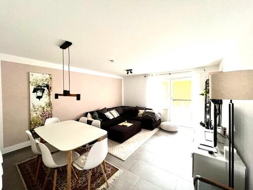 Foto - Charmante 3-Zimmer-Erdgeschosswohnung mit Stellplatz und Garten