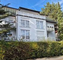 BELIEBTE WOHNUNG IN RUHIGER, GRÜNER LAGE MIT TERRASSE, EBK. - Dresden Blasewitz