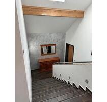 Haus 400m2 mit der möglichkeit zur Pferde Tierhaltung - Rechtmehring