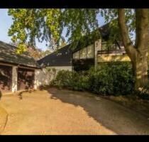 Großzügiges Haus mit Doppelgarage und Keller in Ganderkesee zu vermieten - Delmenhorst