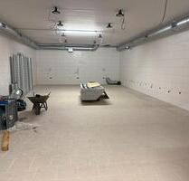 Halle Gewerbe Lager - 850,00&nbsp;EUR Kaltmiete, ca.&nbsp; 115,00&nbsp;m&sup2; in Amstetten (PLZ: 73340)