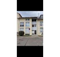 Neuwertige 3-Zimmer-Wohnung mit EBK in Esslingen - Esslingen am Neckar Pliensauvorstadt