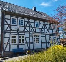 Historisches Fachwerk-Mehrfamilienhaus, Sanierungsobjekt - Lichtenfels