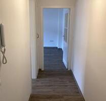 Perfekt für uns: günstig geschnittene und renovierte 2-Zimmer-Wohnung zu sofort anmietbar! - Lübeck Sankt Lorenz Nord