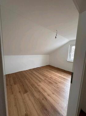 Foto - 2.5 Zimmer Dachgeschoßwohnung in Markgröningen