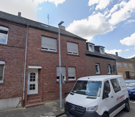 Foto - 4-geschossiges Einfamilienhaus + Baugrundstück in Brachelen