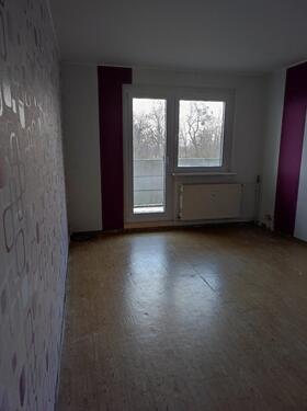 Foto - 3 Raum Wohnung - 300,00 EUR Kaltmiete,