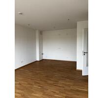 Wunderschöne 2-Zimmer Wohnung mit Garten - Abensberg