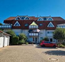 Wunderschöne kleine Wohnung mit eigener Terrasse wartet auf neuen Wind... - Borken (Hessen)