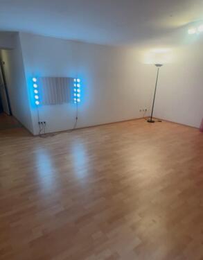 Foto - In Köln vermieten ein Gewerbe Kosmetik Studio Praxis Büro