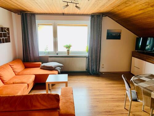 Foto - Großzügige Dachgeschosswohnung 75 bis 100qm