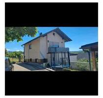 Charmantes 90er - Jahre Haus - 299.000,00 EUR Kaufpreis, in Obersulm (PLZ: 74182)
