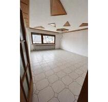 5 Zimmer Wohnung zu vermieten in 78658 Zimmern o. Rottweil - Wellendingen