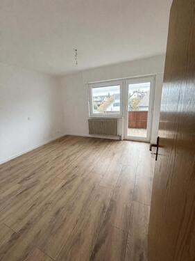 Foto - 5 Zimmer Erdgeschoßwohnung in Wellendingen