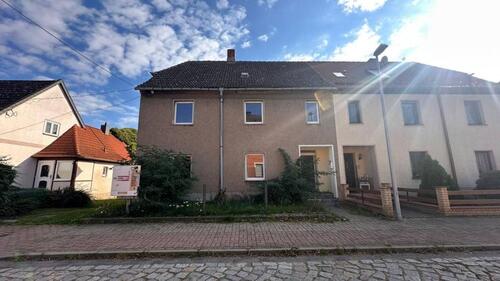 Foto - Einfamilienhaus mit großem Garten in Voigtstedt bei Artern