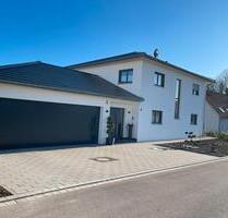 Neubau Stadtvilla | Toskana | KfW 55 | Nahwärme | Massiv | A+ - Otting