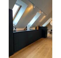 Modernes Loft über den Dächern Münchens