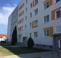 Erdgeschoß -3 Zimmer mit Balkon - Bad mit Dusche - Dresden Blasewitz