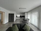 Foto - Moderne 4‑Zimmer‑Neubauwohnung (KfW 55) mit Küche & Balkon & Stel