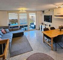 Außergewöhnliche 3 Zimmer Wohnung mit Garten und Einzelgarage - Baltmannsweiler