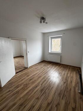 Foto - Mehrfamilienhaus, Wohnhaus in Straubing zur Miete