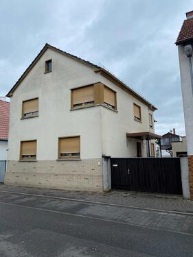 Foto - Provisionsfrei! Zweifamilienhaus zu verkaufen in Bürstadt