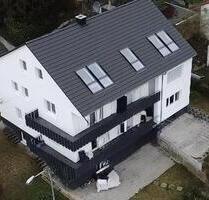 Moderne 2,5-Zimmer-Dachgeschosswohnung mit Einbauküche und Top-Lage in Esslingen - Esslingen am Neckar Oberesslingen