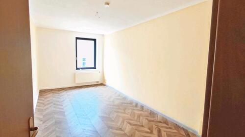 Foto - Dachgeschoßwohnung in Halle (Saale) zur Miete