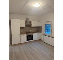 Renovierte Wohnung - 500,00&nbsp;EUR Kaltmiete, ca.&nbsp; 60,00&nbsp;m&sup2; in Idar-Oberstein (PLZ: 55743)