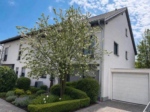 Foto - 5 Zimmer Doppelhaushälfte zum Kaufen in Ludwigshafen am Rhein