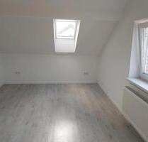 Gemütliche Dachgeschoss Wohnung in Rheda - Rheda-Wiedenbrück