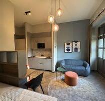 Stadtperle ! möbliertes Studio mit Terrasse & Garten in Tempelhof - 990 € all-in - Berlin Tempelhof-Schöneberg