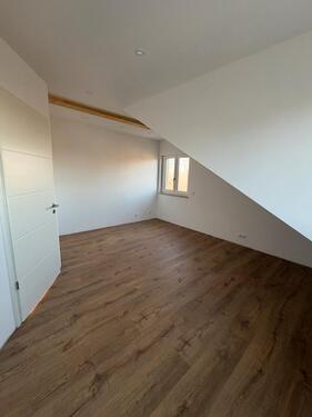 Foto - 3 Zimmer Dachgeschoßwohnung in Taufkirchen (Vils)
