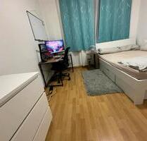 möbliertes Zimmer - 400,00&nbsp;EUR Kaltmiete, ca.&nbsp; 15,00&nbsp;m&sup2; in Halle (Saale) (PLZ: 06130) Damaschkestraße