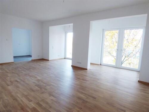 Foto - Tolle 3 R.Whg. mit FBH, Parkett, Ankleide, Lift, TG und EBK!