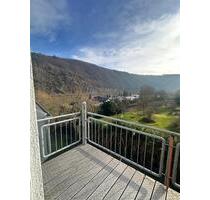 Helle 3-Zimmer-Dachgeschosswohnung mit Balkon & Stellplatz - Traben-Trarbach