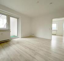 4-Raum-Familienwohnung mit Balkon im Hochparterre! - Glauchau
