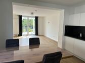 Foto - Wunderschöne 3 Zimmer Wohnung mit eigenen Garten