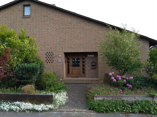 Foto - 7-Zimmer-Einfamilienhaus in Gifhorn Stadt