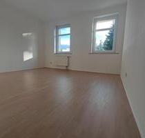 3 Zimmerwohnung mit Dusche und Badewanne, Parkplatz, Garten, Dez. mietfrei! - Chemnitz Borna-Heinersdorf