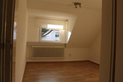 Foto - 2 Zimmer Dachgeschoßwohnung zur Miete in Gummersbach
