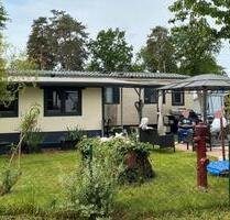 Grosses Mobilheim mit Anbau, komplett möbliert, 300m² Grundstück - Neuenburg am Rhein